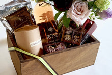 Hawkridge & Sons x Foxgloves & Folly Gift Box - rosé wine and flower jar